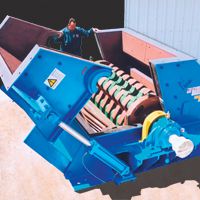 Forest Products Nife Hog - Williams Patent Crusher