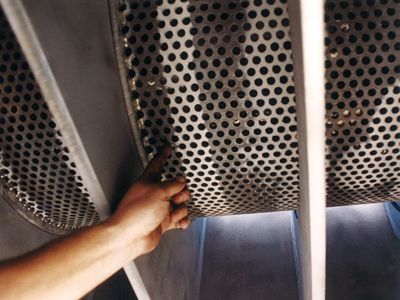 Nife Hog Screen - Williams Patent Crusher