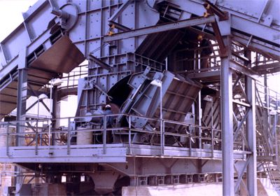 Reversible Nuggetizer Crusher with Cover Opening System - Williams Patent Crusher